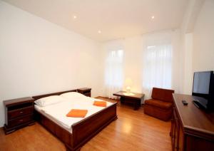 Apartmán nad kostelem Máří Magdaleny, Kolmá ul..