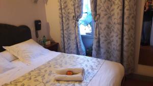 Hotels Logis Hotel le Dauphin : Chambre Simple Standard