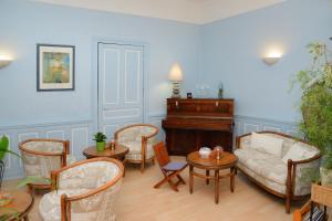 Hotels Logis Hotel le Dauphin : photos des chambres