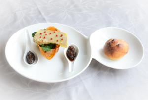 Hotels Logis Hotel et Restaurant du Dauphin : photos des chambres