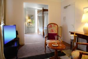 Hotels Logis Hotel le Dauphin : photos des chambres