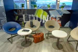 Hotels Ibis Budget Frejus St Raphael plages : photos des chambres