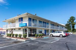 Motel 6 Lumberton Nc Lumberton Nc 2021 Updated Prices Deals