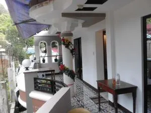 Vali-Joe Travel Lodge - Taytay