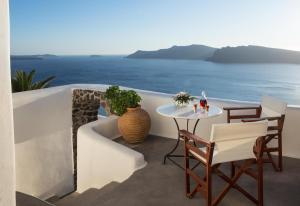 Perivolas Hotel Santorini Greece