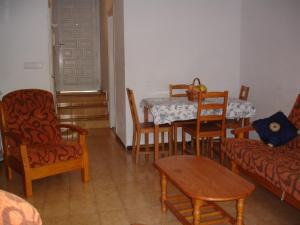 Terraced House - Zand Properties