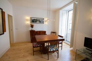 Bica-Chiado Vintage Self-Catering Apartment