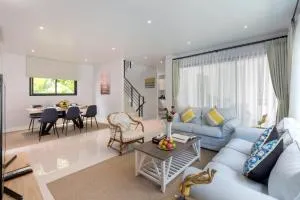 Kamala Beach House - 1 min walk to beach - Amphoe Thalang