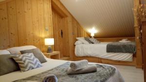 Chalets Le pic-vert : photos des chambres