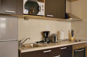 Two-Bedroom Apartment with Standard View room in Obzor Beach Resort