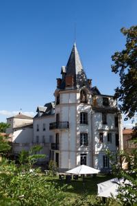 B&B / Chambres d'hotes Chateau Les 4 Saisons : photos des chambres