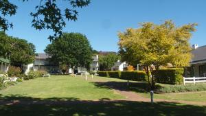 Belvidere Manor Lagoonside Cottages