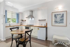 Amelina Cottages