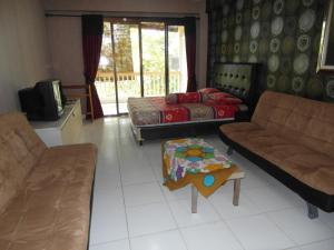 Carita Beachside Condo