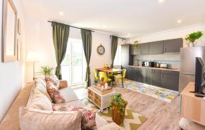 Parliament & River View Apartments