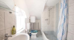 Studio with Terrace and Sea View room in Apartments with a parking space Supetar Brac - 2835