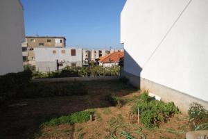 Apartments with a parking space Komiza, Vis - 8866