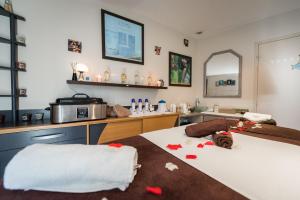 Hotels Hotel Le Peu Breton : photos des chambres