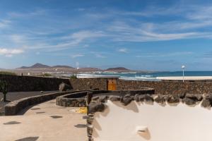 Villa Taguluche Famara