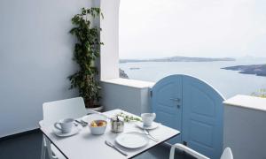 Kastro Suites Santorini Greece