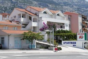 Studio Makarska 6693a