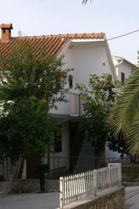 Apartments by the sea Seget Vranjica Trogir 1036