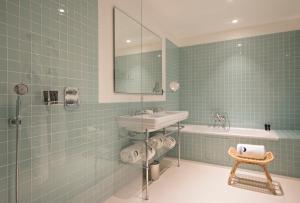 Hotels Hotel Parister Piscine & Spa : photos des chambres