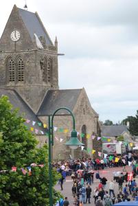 Maisons de vacances Gite le Sainte Mere Eglise : photos des chambres