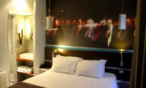 Hôtel Lumières Montmartre Paris