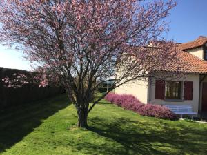 3 stern ferienhaus Gite de Belle vue Semur-en-Brionnais Frankreich