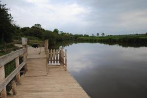 Maisons de vacances Gite Les Marais de la Douve : photos des chambres