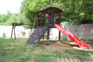 Zoli Apartmanok-Maya Kölcsey 34-36