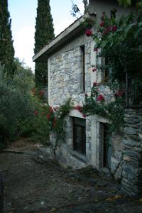 Studios Kyparissi & Spa Arkadia Greece