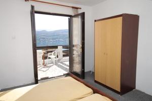 Apartments with a parking space Pag - 6529