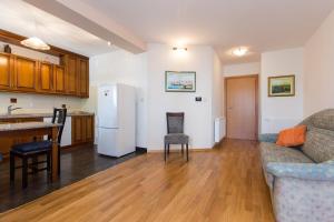 Two-Bedroom Apartment room in Apartments Jadranka T