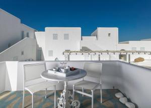 Deluxe Double or Twin Room with Courtyard View