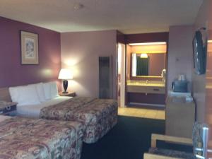 Two Doubles Room room in Blue Seal Inn