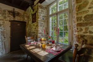 Maisons d'hotes Chateau Le Val : photos des chambres