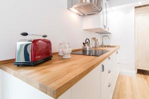 Santa Croce apartment