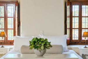Mare Monte Luxury Suites Spetses Greece