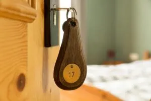 雯巴策米旅馆 - 施朗根巴特