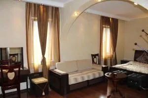 山海蓝调酒店 - Korsuntsy