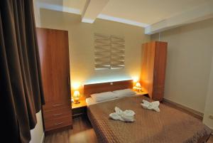 Nautica Apartments 