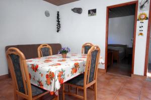 One-Bedroom Apartment with Balcony and Sea View room in Seaside secluded apartments Cove Tatinja Hvar - 5729