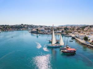 Mare Monte Luxury Suites Spetses Greece