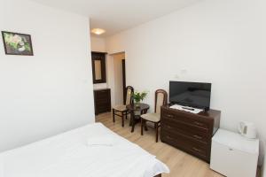 Large Single Room room in Willa Stach