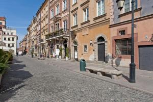 Rynek Starego Miasta 19