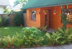 Friendly House