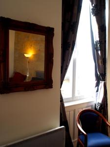 Triple Room room in Les Chambres d'Art