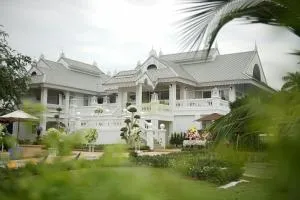 NirvaNAN House - Nan